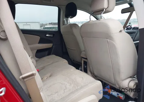 2019 Dodge Journey Se Value Package from USA, damaged, VIN 3C4PDCAB5KT864584